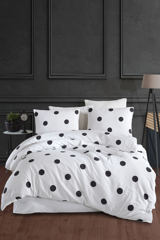 Lastikli Çarşaflı Nevresim Takımı | Puantiye