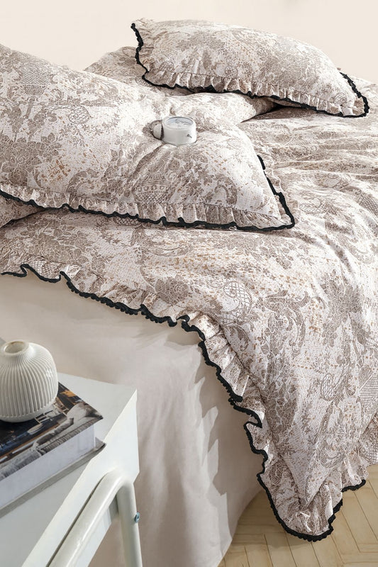 Çift Kişilik Lüx  Fırfırlı Nevresim Seti |  Nevresim Ve Yastık Kılıfı | Fırfırlı  Bej Desen